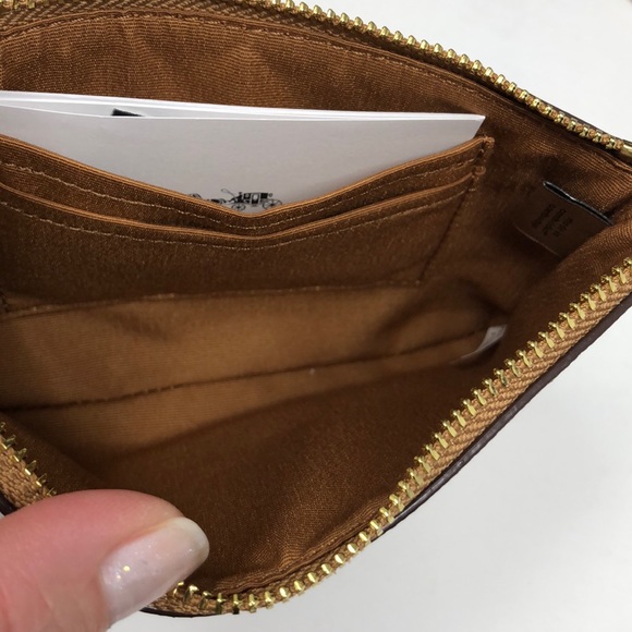 NWT Coach medium Charlie Backpack - Picture 5 of 8